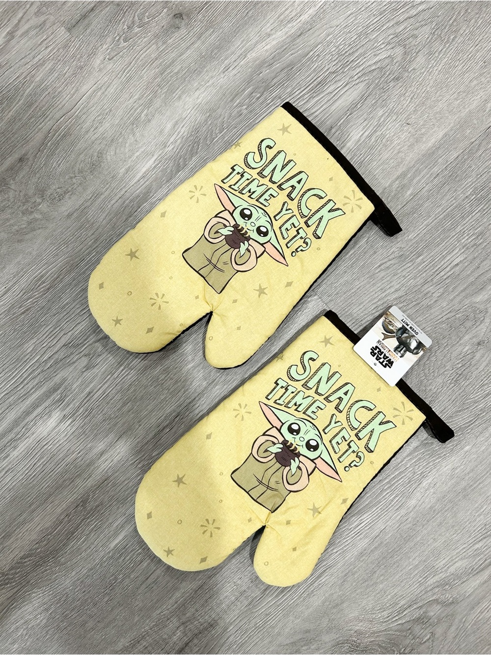 Oven mitts